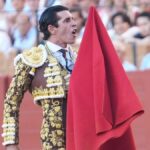 Talavante corona su temporada en Sevilla con una importante tarde: Ortega hace el toreo con un lote para olvidar